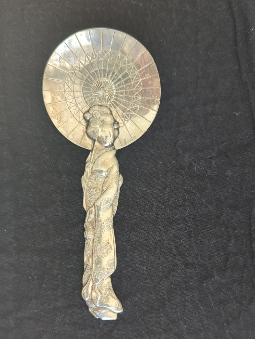 Japanese Geisha Tea Caddy Spoon 1930's/40's